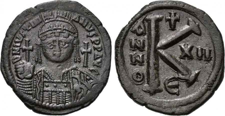 Agesilaos Antik Sikkeler Nümizmatik_BYZANTINE_FOLLIS (1).jpg