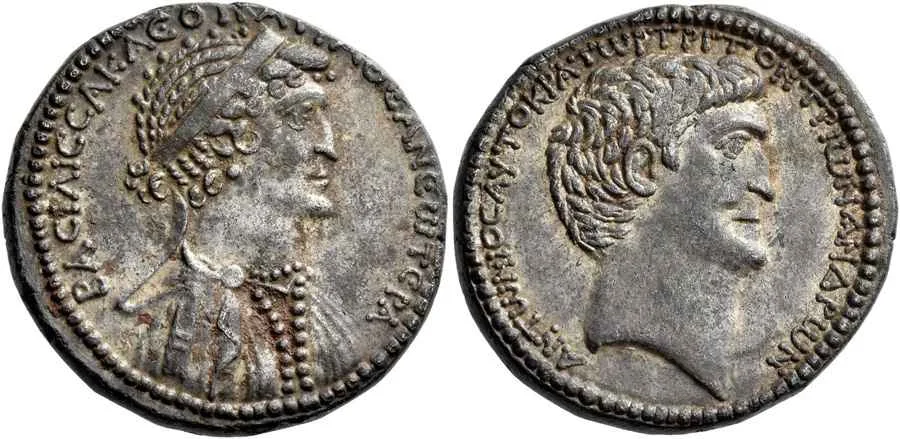  Agesilaos Antik Sikkeler Nümizmatik_Cleopatra VII  (8).webp