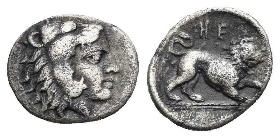 Agesilaos Antik Sikkeler Nümizmatik_HERAC (8).webp