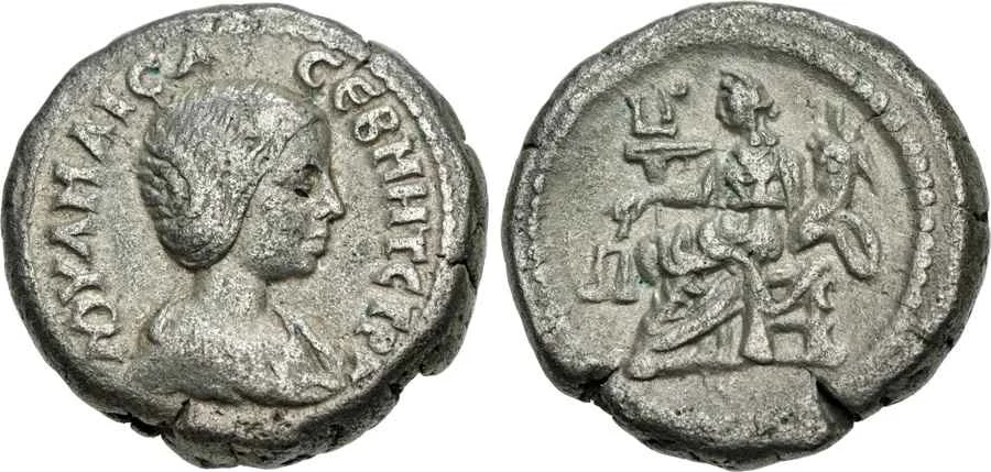 Agesilaos Antik Sikkeler Nümizmatik_IULIA (1).webp